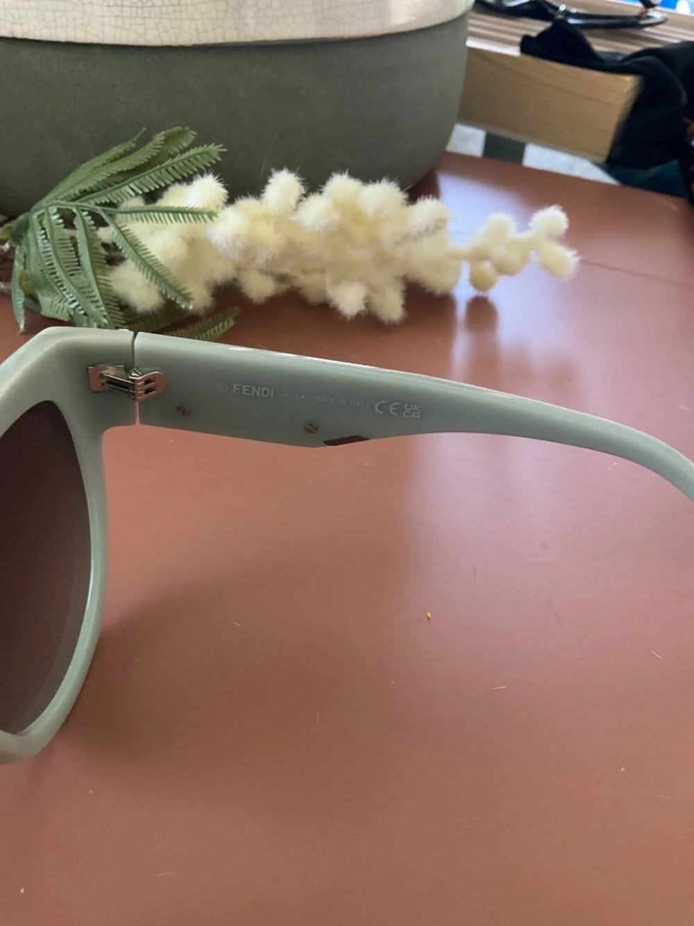 FENDI  139mm Flat Top Sunglasses